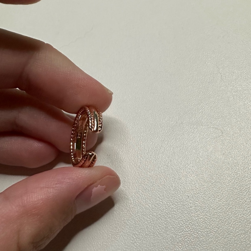 Pura Vida Ear Cuff - Picture 3 of 6